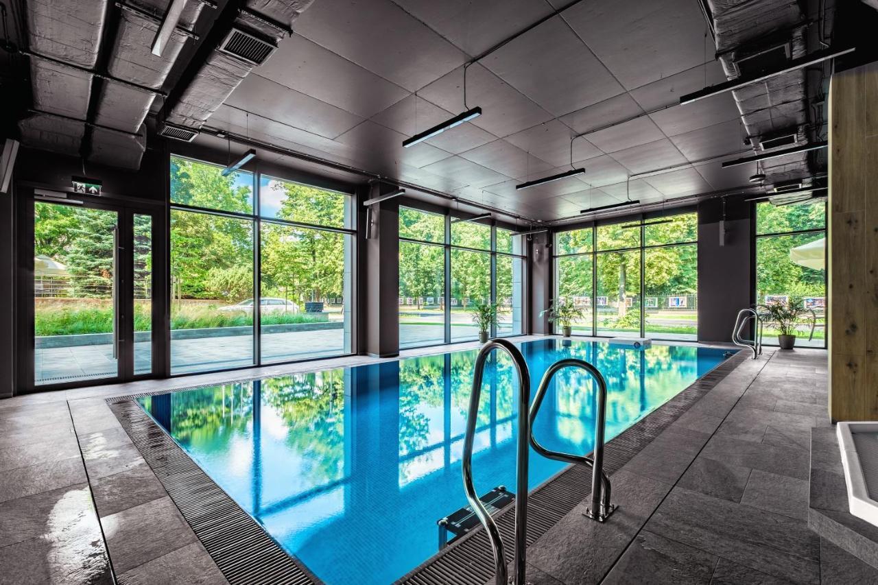 Skyview Suite - Niepowtarzalny Widok I Basen Lublin Ngoại thất bức ảnh